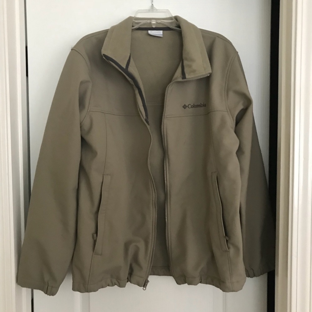Columbia Men’s Mt. Village Softshell Jacket - Picture 2 of 5